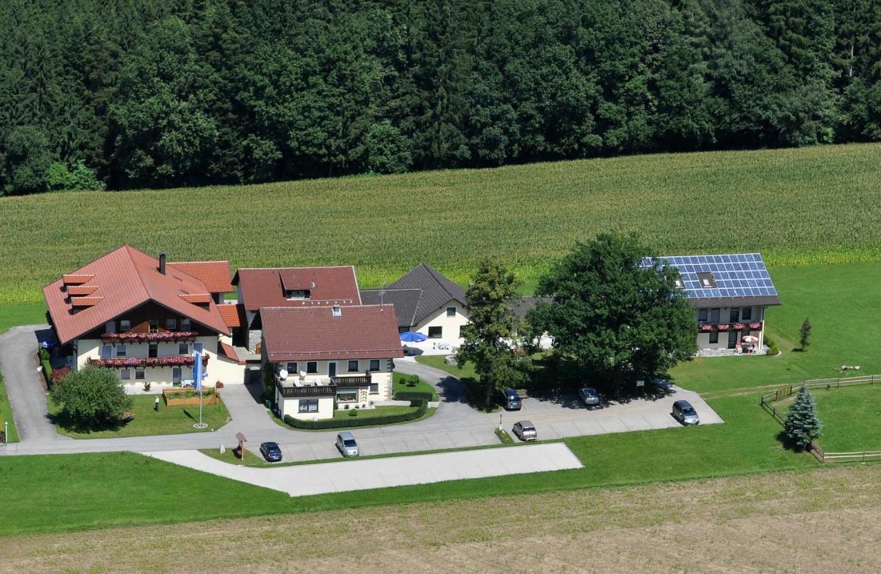 Fruehstuecks-Pension Lichtenauer Hof Thyrnau Eksteriør billede